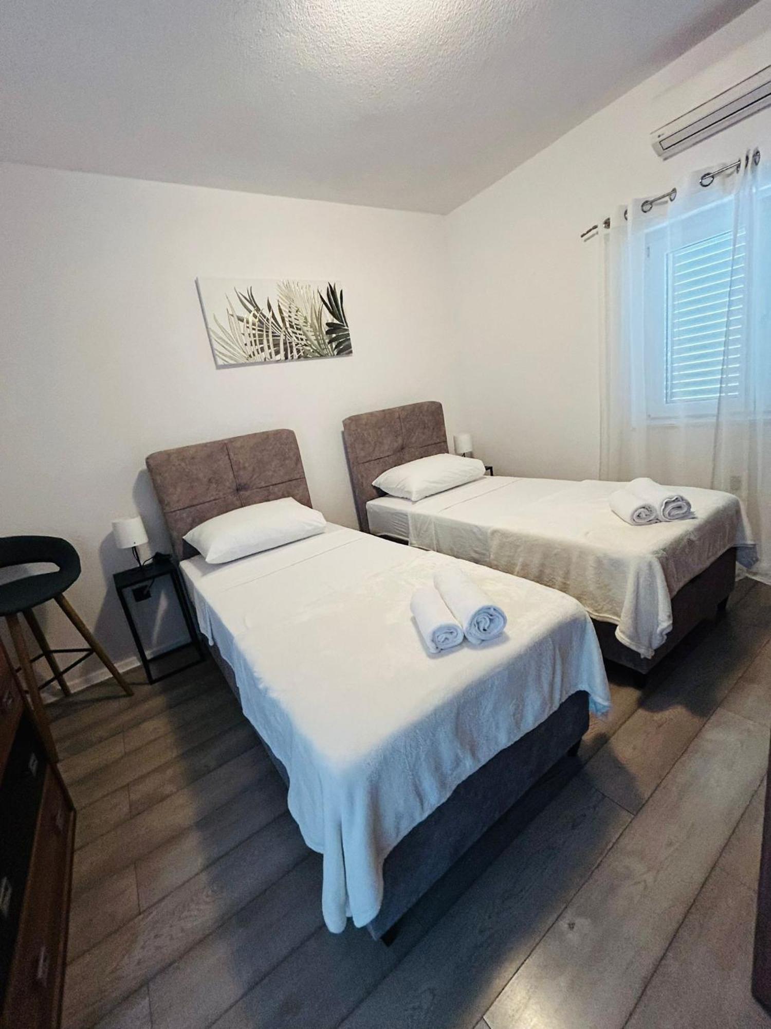 Apex Luxury Apartman 트로기르 외부 사진