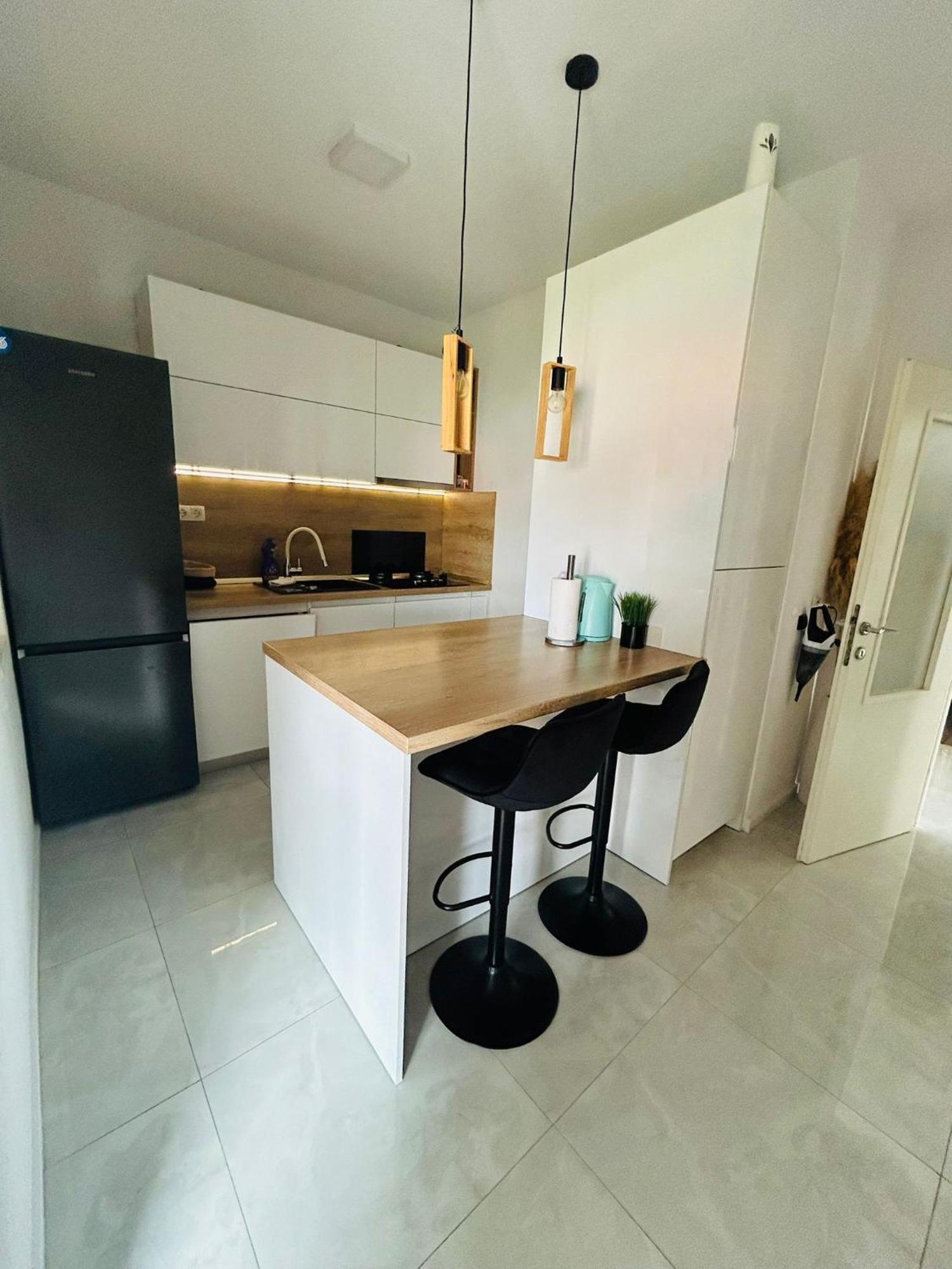 Apex Luxury Apartman 트로기르 외부 사진